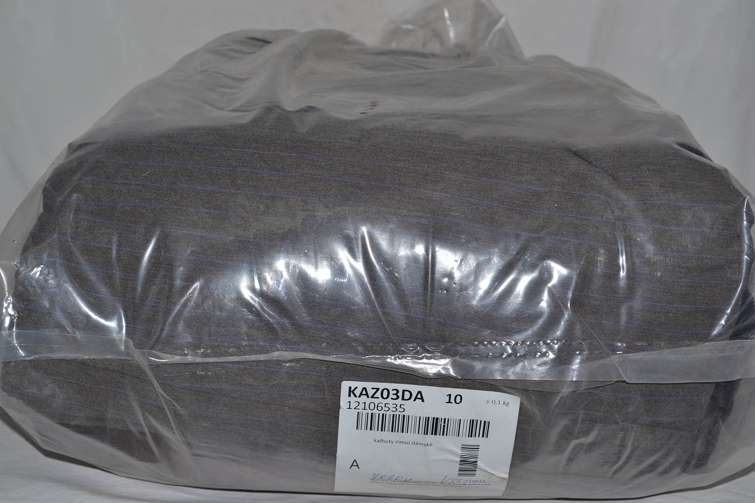 KAZ03DA Женские зимние брюки; код мешка 12106535